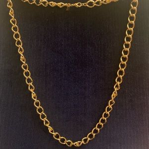 3 for $35😈😈Monet necklace